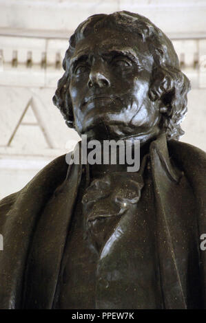 Thomas Jefferson (1743-1826). Terzo Presidente e uno dei padri fondatori degli Stati Uniti. Autore principale della Dichiarazione di Indipendenza. Jefferson della statua del Thomas Jefferson Memorial (1939). Dettaglio. Washington D.C. Stati Uniti. Foto Stock