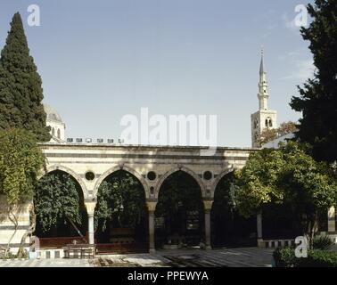 Repubblica araba siriana. Damasco. Azem Palace. 1750. Casa del Museo delle Arti e Tradizioni Popolari. Cortile. Foto Stock