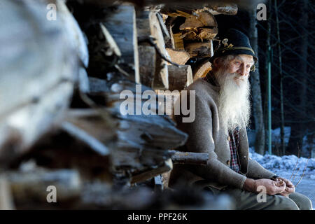 Ritratto di guida di alta montagna e membro della band Garmisch-Partenkirchen originale, Sepp inverno Foto Stock