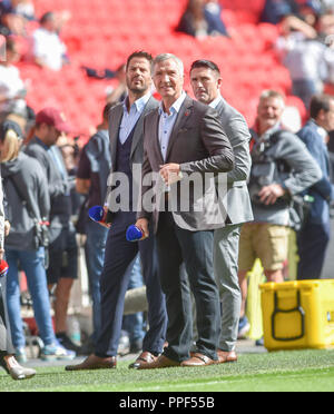 Gli esperti televisivi ed ex giocatori Jamie Redknapp , Graeme Souness e Robbie Keane alla partita di Premier League tra Tottenham Hotspur e Liverpool allo Stadio di Wembley , Londra , 15 settembre 2018 foto Simon Dack / Telephoto Images. Solo per uso editoriale. Niente merchandising. Per le immagini di calcio si applicano le restrizioni fa e Premier League, incluso l'utilizzo di Internet/dispositivi mobili senza licenza FAPL. Per ulteriori informazioni, contattare Football Dataco Foto Stock