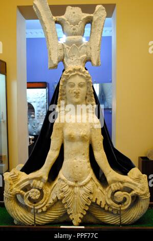 La scultura raffigurante una femmina di divinità della fertilità. Fine del I secolo A.C. - inizio del I secolo d.c. Kerch Storico e Museo Archeologico. Repubblica autonoma di Crimea. L'Ucraina. Foto Stock