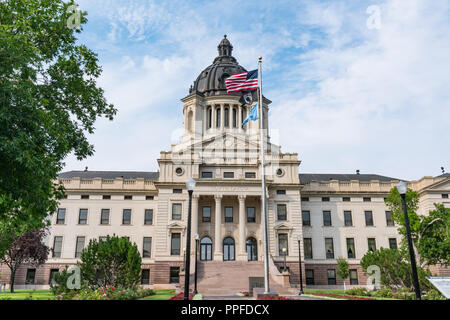 Facciata del Sud Dakota Building di capitale in Pierre, SD Foto Stock