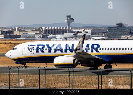 Frankfurt / Main Airport, FRA, Fraport, Ryanair Boeing 737, Foto Stock