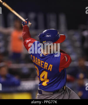 Homerun de Miguel Cabrera en la parte alta de la novena entrada que rappresentanouna la carrera 3 por 2 de italia, duranti el partido de desempate Italia vs Foto Stock