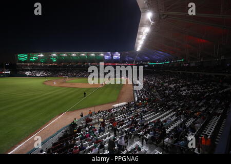 Vista Panoramoica del Nuevo Estadio de Tomateros , duranti el partido de Venezuela vs Puerto Ricode la Serie del Caribe en Minatitlan Sinaloa. Febrero Foto Stock