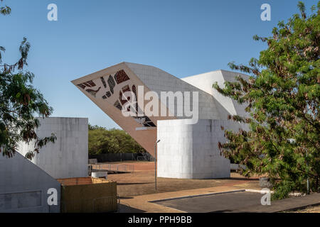 Tancredo Neves Pantheon della Patria e della libertà a tre poteri Plaza (Praça dos Tres Poderes) - Brasilia, Distrito Federal, Brasile Foto Stock