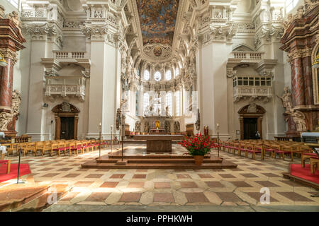 Innenraum des Dom St. Stephan, Passau, Bayern, Deutschland | Cattedrale di Santo Stefano interno, Passau, Baviera, Germania Foto Stock