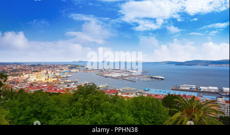 Vigo skyline e porta in Galizia di Spagna Foto Stock