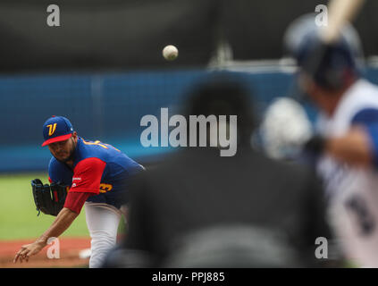 Martin Perez brocca inicial de Venezuela hace lanzamientos en el cierre del primer inning, duranti el partido entre Italia vs Venezuela, mondo Baseba Foto Stock