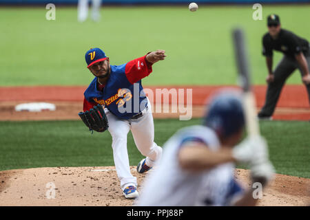 Martin Perez brocca inicial de Venezuela hace lanzamientos en el cierre del primer inning, duranti el partido entre Italia vs Venezuela, mondo Baseba Foto Stock