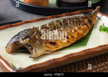 Saba grigliate di pesce il cibo giapponese Foto Stock