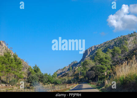 In Mountanroad Tramuntana su Mallorca Foto Stock