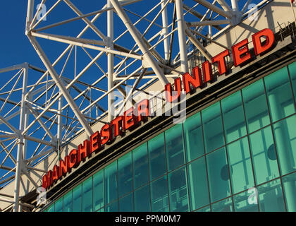 Close-up del Manchester United segno a Old Trafford, il club di casa Foto Stock