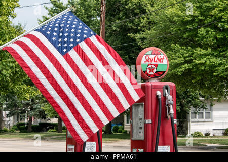 Storica stazione di gas, Ambler la Texaco Gas Station, sul percorso 66, Dwight, Illinois. Foto Stock