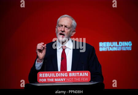 Liverpool, Regno Unito. Il 26 settembre 2018. Leader laburista, Jeremy Corbyn, offre il suo discorso ai delegati al Partito laburista conferenza in Liverpool. Credito: Mark Thomas/Alamy Live News Foto Stock