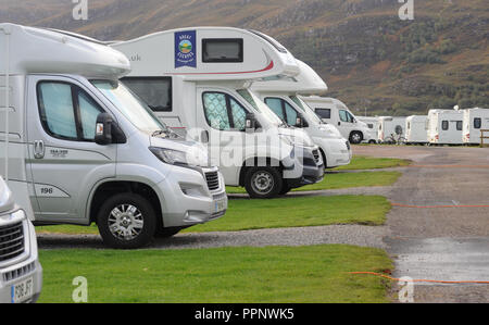 I camper parcheggiato sul campeggio REGNO UNITO Foto Stock