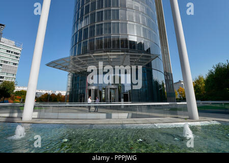 RWE-Turm, Opernplatz, Essen, Nordrhein-Westfalen, Deutschland Foto Stock