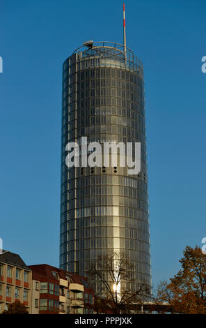 RWE-Turm, Opernplatz, Essen, Nordrhein-Westfalen, Deutschland Foto Stock