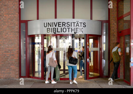 Universitaetsbibliothek, Ruhr-Universitaet, Bochum, Nordrhein-Westfalen, Deutschland Foto Stock