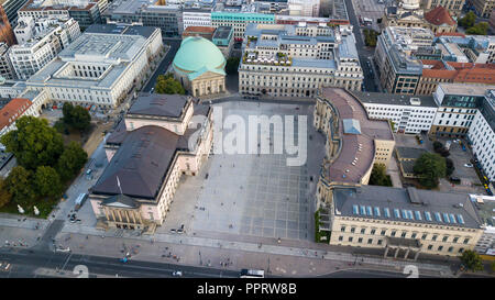 Memoriale al 10 maggio 1933 prenota nazista bruciore, Opera di Stato di Berlino, Università Humboldt di Berlino, Germania Foto Stock
