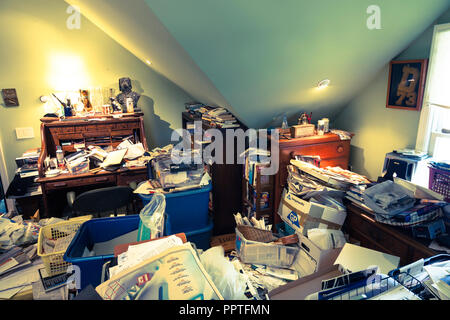 Hoarder's disordinati Home Office, STATI UNITI D'AMERICA Foto Stock