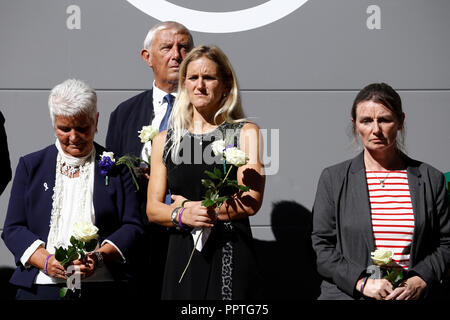 Bruxelles, Belgio. 27 Sett. 2018. Relaives e genitori di fine del partito laburista britannico Jo MP Cox prenderà parte all'inaugurazione di una piazza intitolata Jo Cox, una manodopera britannica MP che fu ucciso nel 2016. Alexandros Michailidis/Alamy Live News Foto Stock