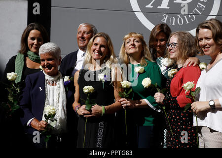 Bruxelles, Belgio. 27 Sett. 2018. Relaives e genitori di fine del partito laburista britannico Jo MP Cox prenderà parte all'inaugurazione di una piazza intitolata Jo Cox, una manodopera britannica MP che fu ucciso nel 2016. Alexandros Michailidis/Alamy Live News Foto Stock