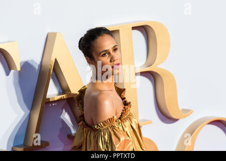 Londra, Regno Unito. Il 27 settembre 2018. Zawe Ashton assiste la UK film premiere di " è nata una stella' a Vue West End di Londra. Credito: Wiktor Szymanowicz/Alamy Live News Foto Stock