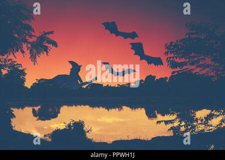 Vacanza Halloween sfondo con carta artigianale Foto Stock