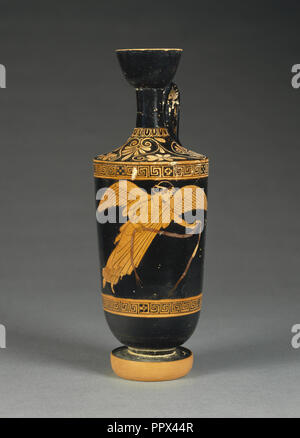 Attico Red-Figure Lekythos; attribuita al Pittore di Brygos, greco, soffitta, attivo circa 490 - 470 A.C., Atene, Grecia; circa 480 Foto Stock