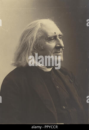 Franz Liszt; Nadar, Gaspard Félix Tournachon, francese, 1820 - 1910, Paul Nadar, francese, 1856 - 1939, 1886; gelatina silver stampa Foto Stock