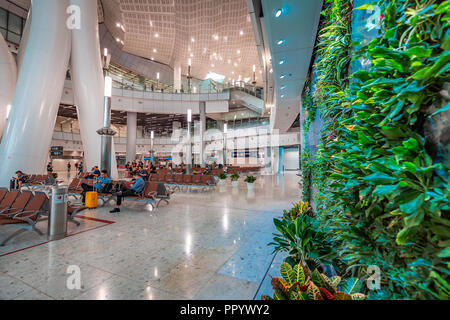 Hong Kong, Cina - 02 Settembre 2018 : Partenza hall di Hong Kong Kowloon Ovest della stazione ferroviaria. È il capolinea della RAS di Hong Kong sezione del G Foto Stock