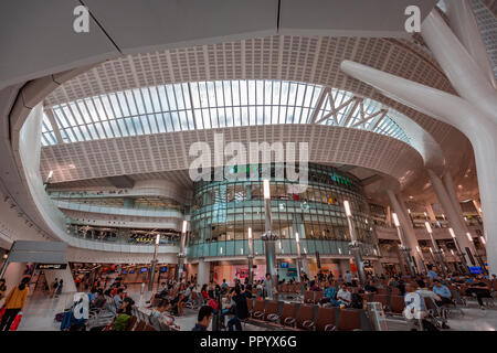 Hong Kong, Cina - 02 Settembre 2018 : Partenza hall di Hong Kong Kowloon Ovest della stazione ferroviaria. È il capolinea della RAS di Hong Kong sezione del G Foto Stock