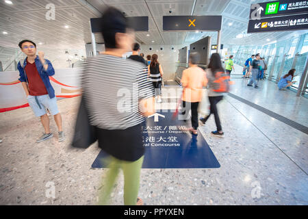 Hong Kong, Cina - 02 Settembre 2018 : Partenza hall di Hong Kong Kowloon Ovest della stazione ferroviaria. È il capolinea della RAS di Hong Kong sezione del G Foto Stock