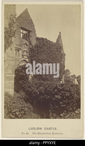 Ludlow Castle. La Elizabethan edifici; Henry Peach Robinson, britannico, 1830 - 1901, 1870 - 1875; albume silver stampa Foto Stock