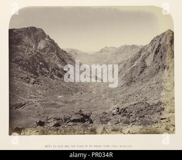 Wády ed Deir e la pianura di Er Ráhah dalla Jebel Muneijáh; Sgt. James M. McDonald, inglese, 1822 - 1885, Southampton, Inghilterra Foto Stock
