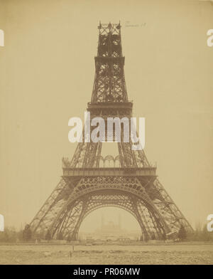 La Torre Eiffel: Stato della costruzione; Louis-Émile Durandelle, francese, 1839 - 1917, Parigi, Francia; Novembre 23, 1888 Foto Stock