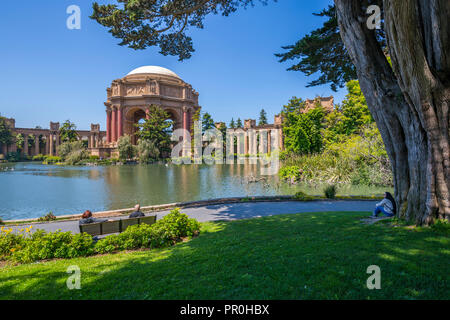 Vista del Palazzo delle Belle Arti Theatre di San Francisco, California, Stati Uniti d'America, America del Nord Foto Stock