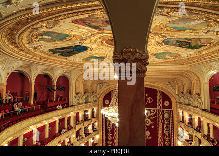 Odessa opera house - 25 Agosto 2018 : All'interno della famosa Opera House di Odessa, Ucraina Foto Stock