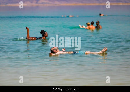 Divertimento nel Mar Morto, Israele, Medio Oriente Foto Stock