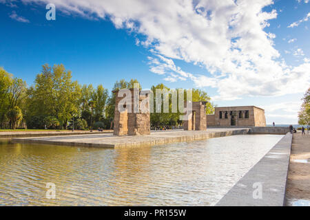 Tempio egiziano di Debod (Templo de Debod), il Parque del Oeste, Madrid, Spagna, Europa Foto Stock