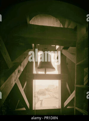 Betlemme e dintorni Il Natale di Betlemme campana. La sua peal ascoltato per la prima volta in tutto il mondo, Centenario 1933. 1920, Cisgiordania Foto Stock