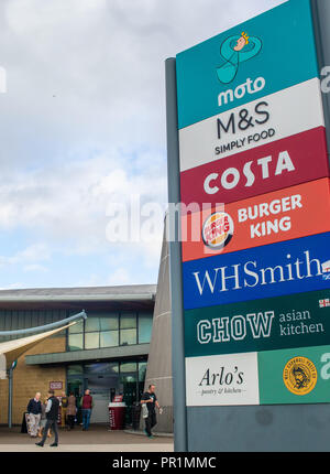 I servizi autostradali a Wetherby nello Yorkshire sulla A1M che serve il nord e il sud legato ai viaggiatori Foto Stock