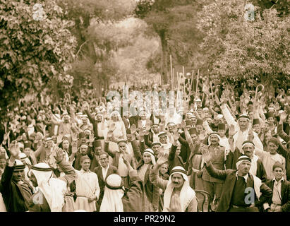 Disturbi della Palestina 1936. Palestina arabi a Abou Ghosh tenendo il giuramento di fedeltà alla causa araba, vale a dire per la lotta contro l'Ebreo Foto Stock