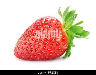 Intero fragole mature frutto isolato su sfondo bianco Foto Stock