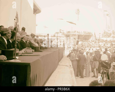 Apertura della Fiera di Levante. Tel Aviv Ap[ril] 30, 1936. Varie al dias. 1936, Israele, Tel Aviv Foto Stock