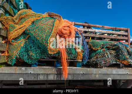Attrezzature di pesca a strascico con rack fino a Campbeltown Argyll and Bute Scozia Scotland Foto Stock