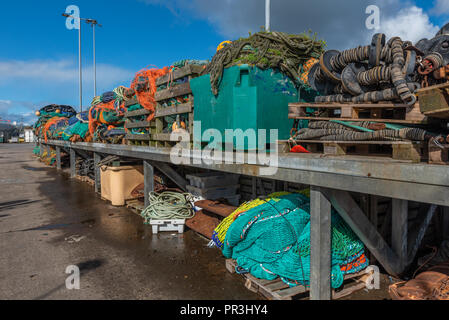 Attrezzature di pesca a strascico con rack fino a Campbeltown Argyll and Bute Scozia Scotland Foto Stock
