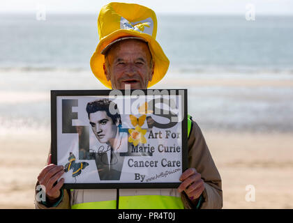 PORTHCAWL, Regno Unito. Il 29 settembre 2018. Un esecutore al 2018 Elvis Festival che si svolgono in Porthcawl, nel Galles del Sud. © foto Matteo Lofthouse - Fotografo freelance Credito: Matteo Lofthouse/Alamy Live News Foto Stock