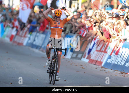 Innsbruck, Austria. Il 29 settembre 2018. Anna van der Breggen (Nederlandt) durante il 2018 strada UCI Campionati del mondo, le donne elite la gara su strada il 29 settembre 2018 a Innsbruck, Austria - Photo Laurent Lairys / DPPI Credito: Laurent Lairys/Agence Locevaphotos/Alamy Live News Foto Stock